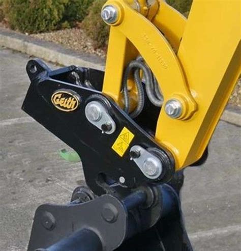 john deere mini excavator quick attach|quick hitch for mini excavator.